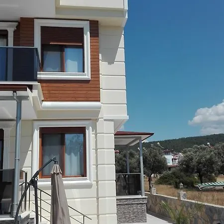 Villa Yakut *